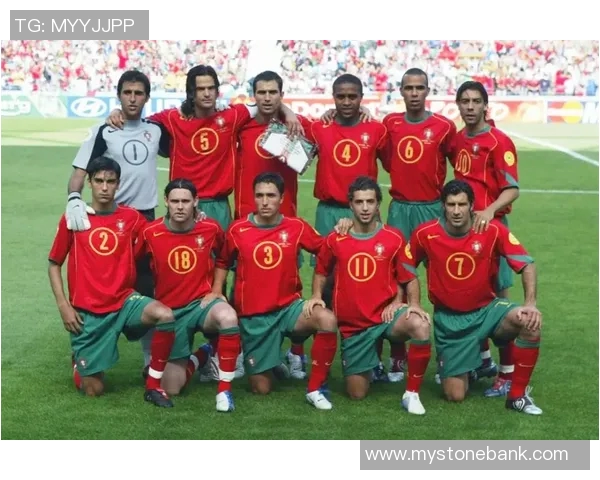 足球明星法伊克的传奇旅程与辉煌成就揭秘